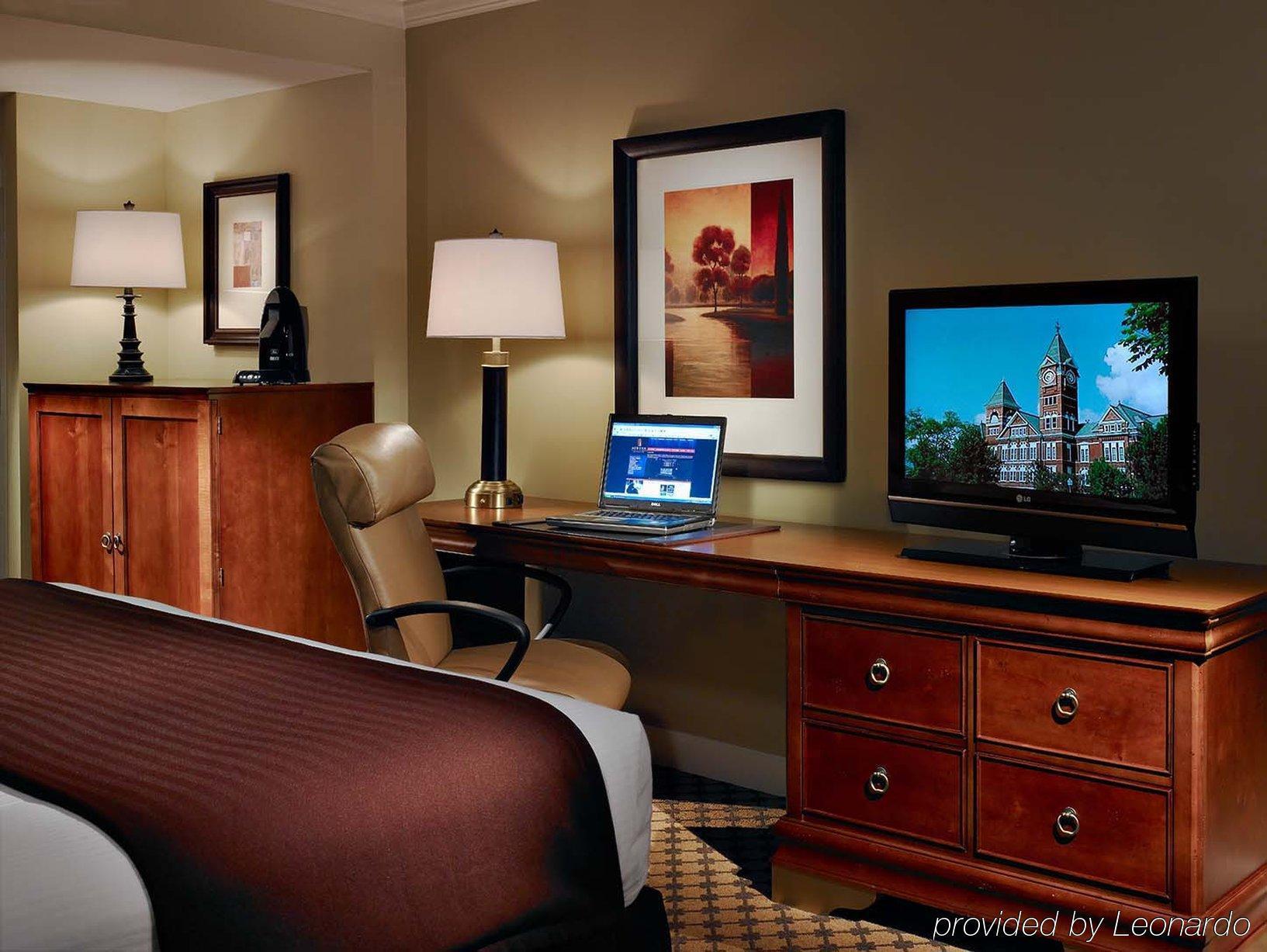 The Hotel At Auburn University Стая снимка
