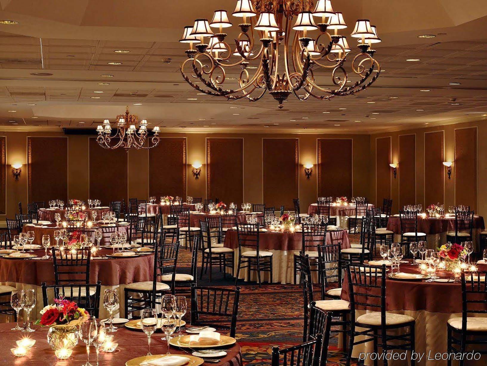 The Hotel At Auburn University Екстериор снимка